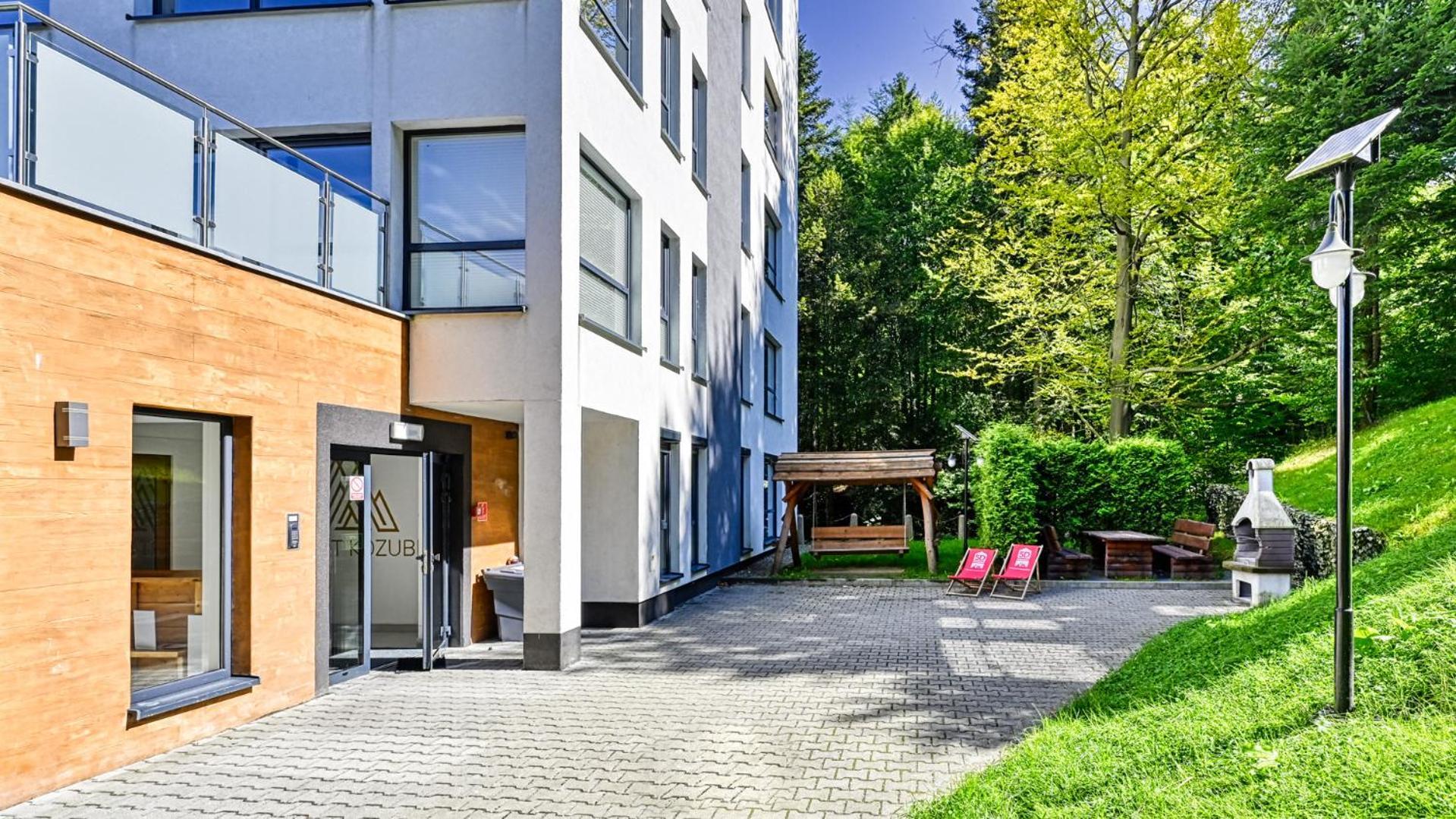 Apartament Spa 04 Resort Kozubnik Blisko Szczyrk - 5D Apartamenty Porabka Exterior photo